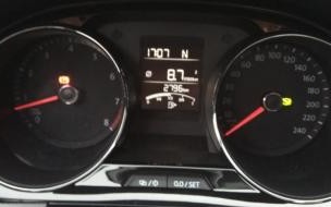 汽车油表怎么看 汽车几个油的油表怎么看